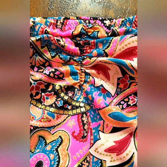 SOLD- Shade & Shore Bikini -34B/XS - Picture 10 of 16